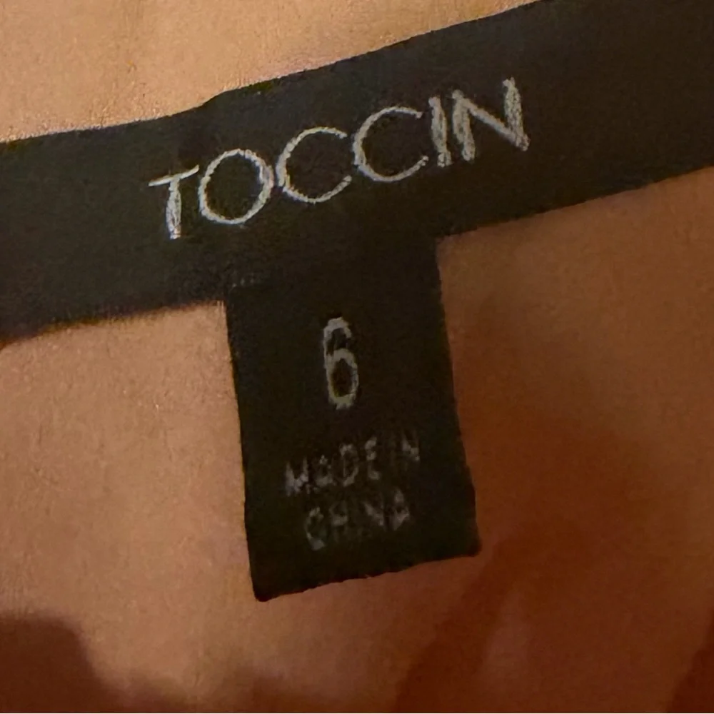 Toccin Sequin Minidress in Coral Size 6